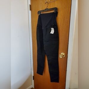 Levi Gold Standard Maternity Jeans in black size Large